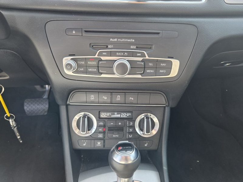 Audi Q3 2.0 TFSI quattro Navi Bi-Xenon AHK  Allwetter — photo 14
