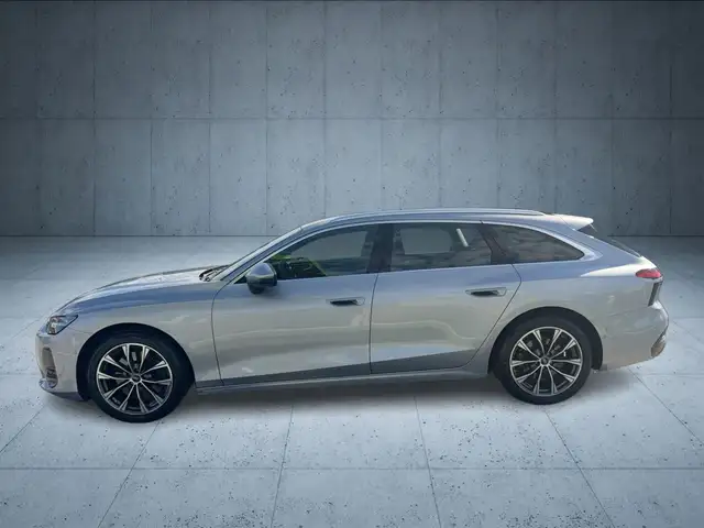 Audi A6 view 3