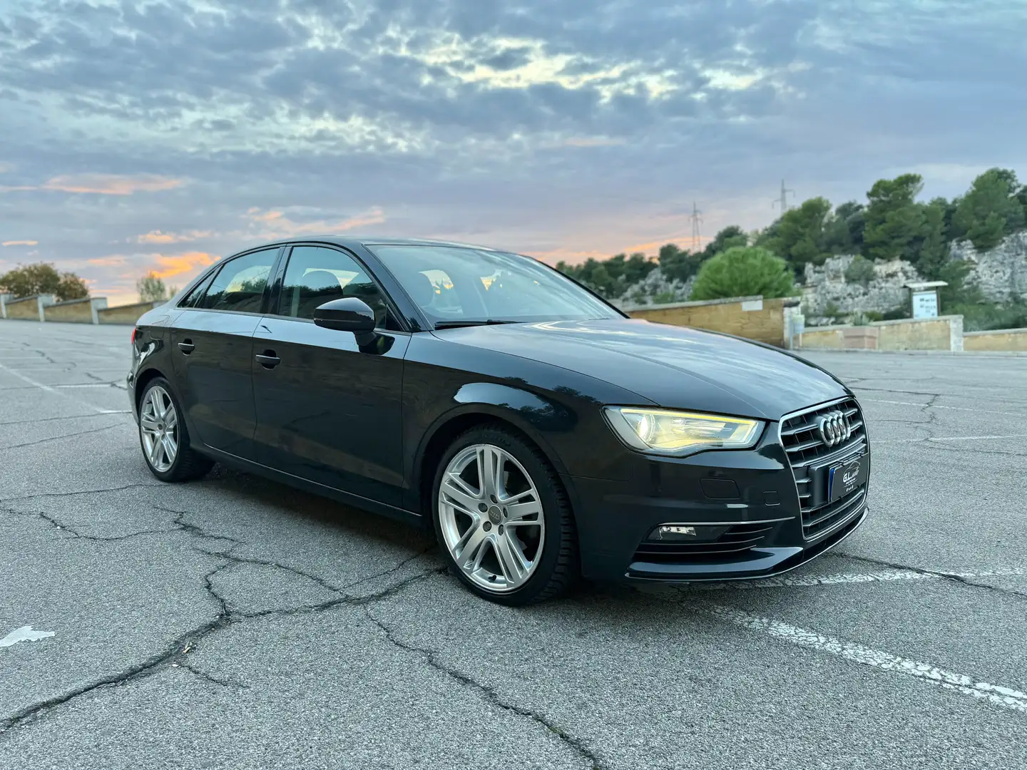 Audi A3 SEDAN/2.0 TDI 150CV/CERCHI 18"/LED/NAVI Noir - 1