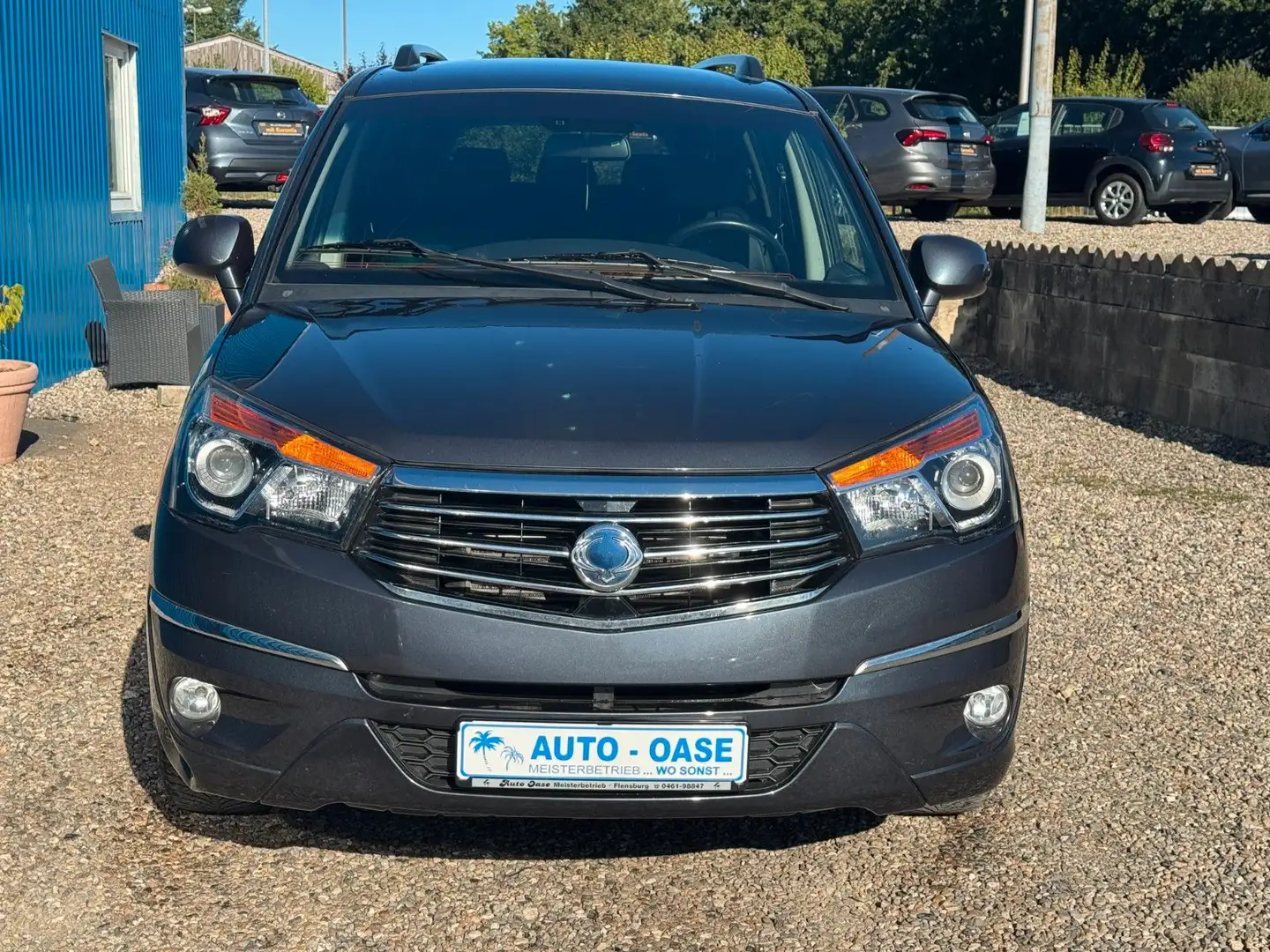 SsangYong Rodius Turismo 2WD**7 SITZER**Klima**LEDER** Schwarz - 2