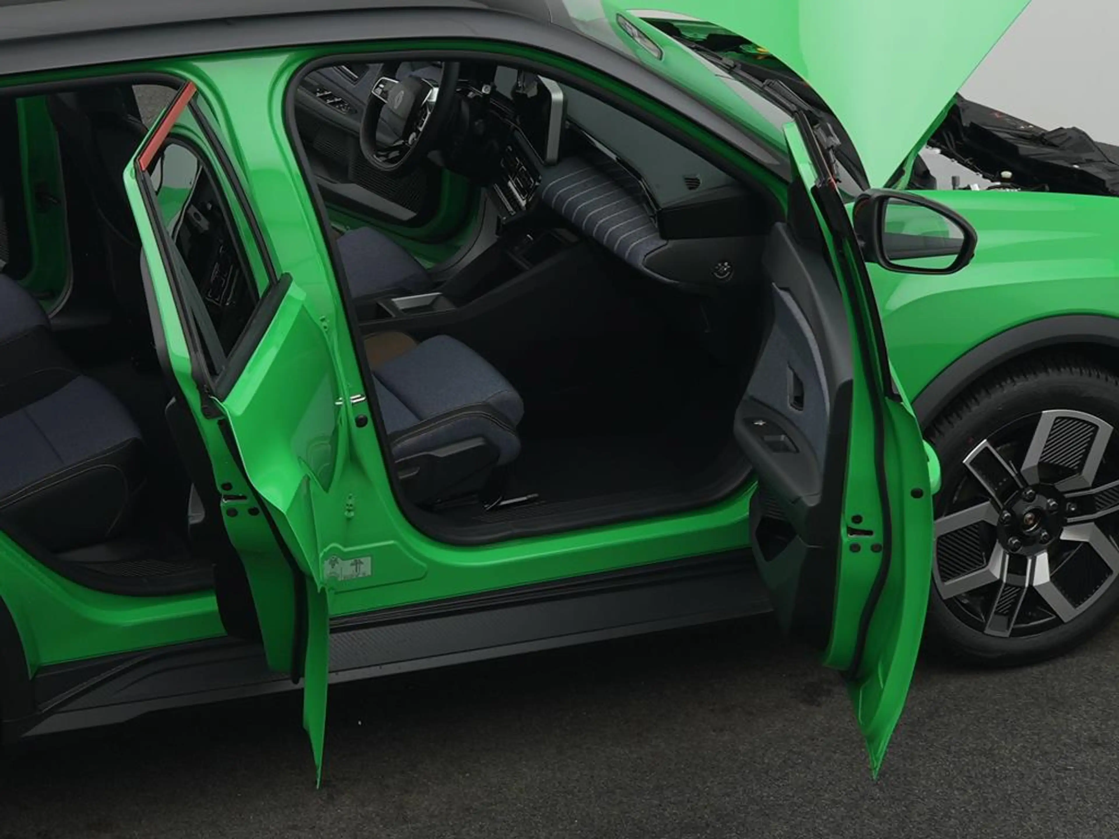 Renault R 5 R5 Techno 150 Comfort Range — photo 11