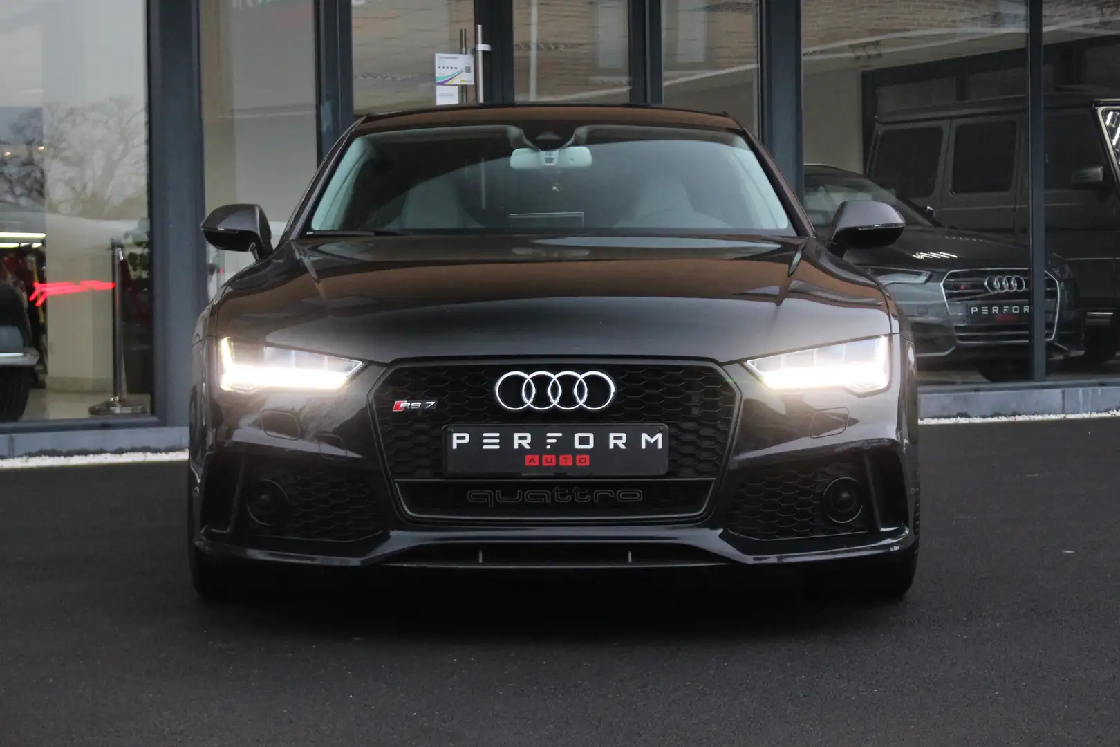 Audi RS7 4.0TFSI PERFORMANCE*QUATTRO*BOSE*ADAPTIVE CRUISE* Schwarz - 2
