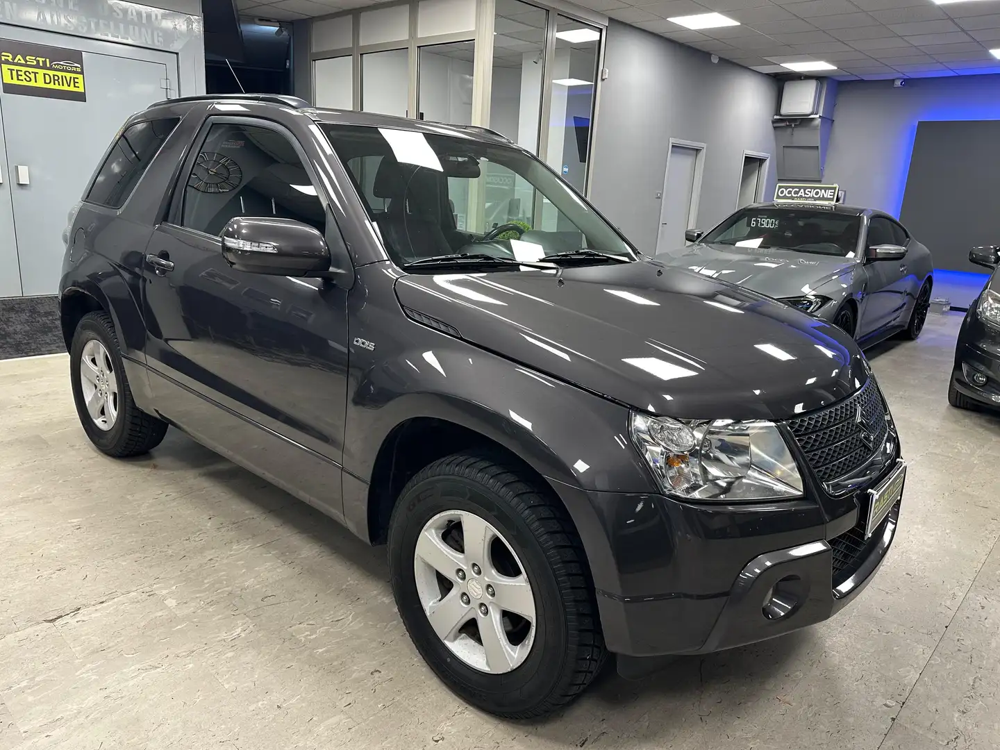 Suzuki Grand Vitara Grand Vitara 3p 1.9 ddis Gris - 2