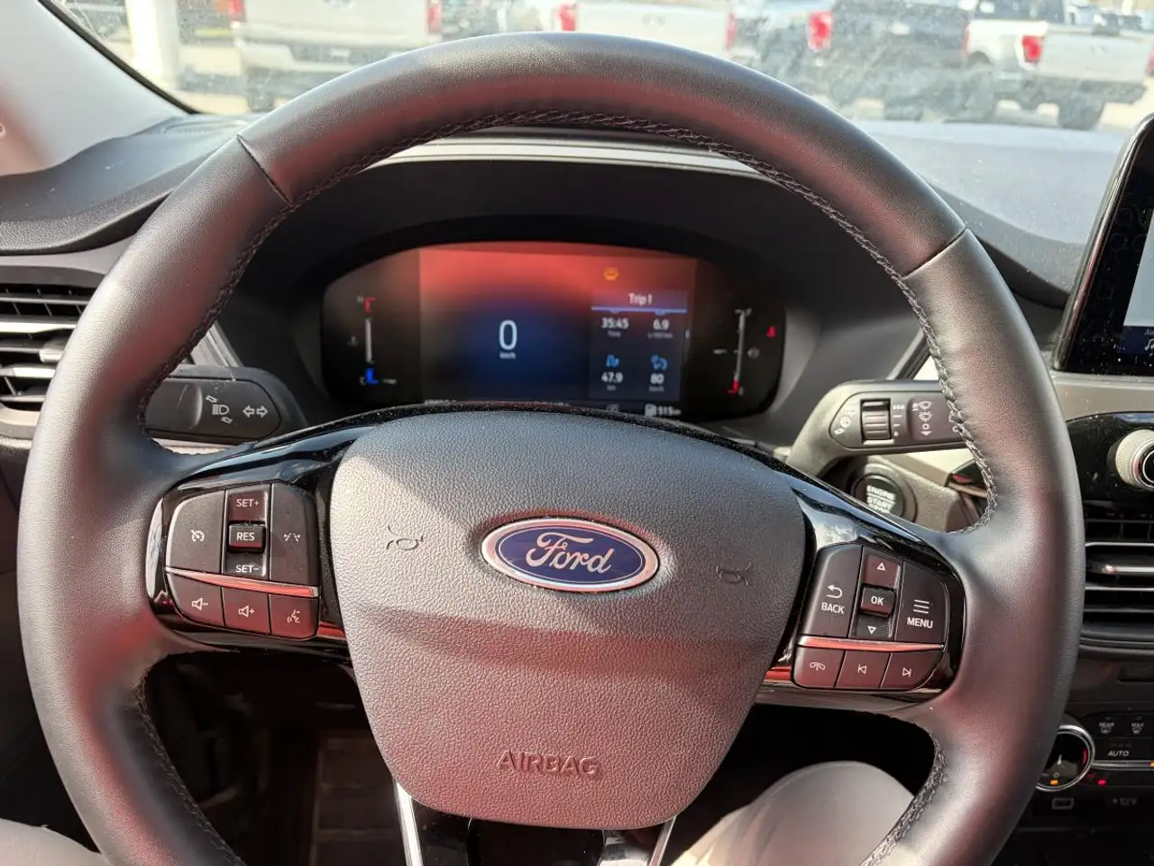 Ford Escape снимка Ford Escape
