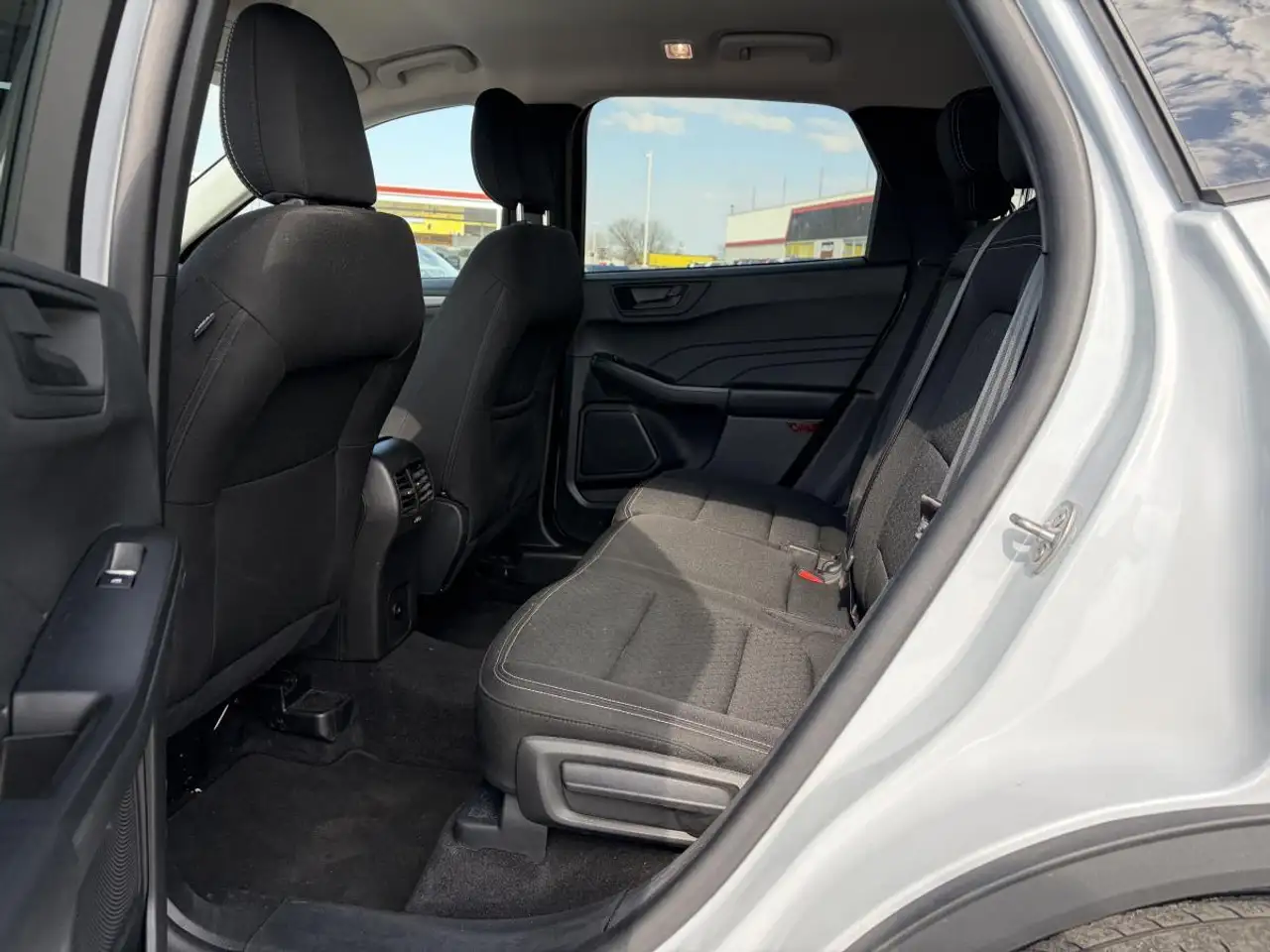 Ford Escape снимка Ford Escape