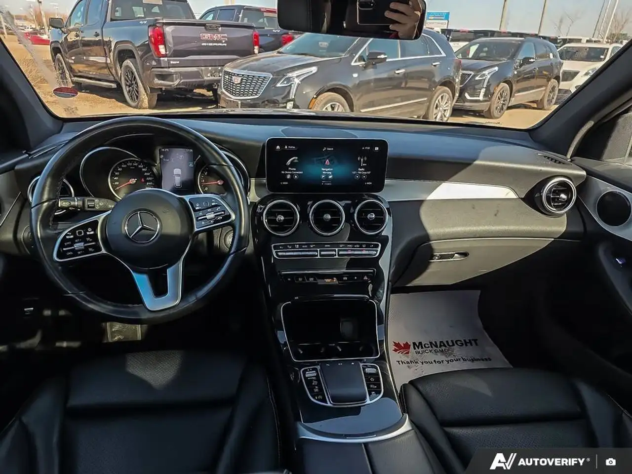 Mercedes-Benz GLC снимка Mercedes-Benz GLC