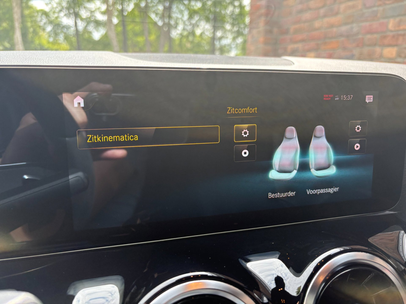 Mercedes-Benz GLA 250 e Business Solution AMG Limited|ACC|Dode hoek|Trek — photo 25