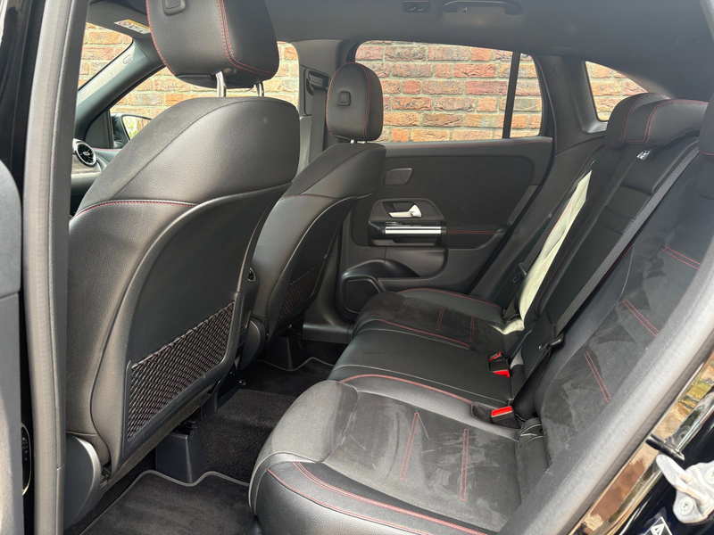 Mercedes-Benz GLA 250 e Business Solution AMG Limited|ACC|Dode hoek|Trek — photo 15