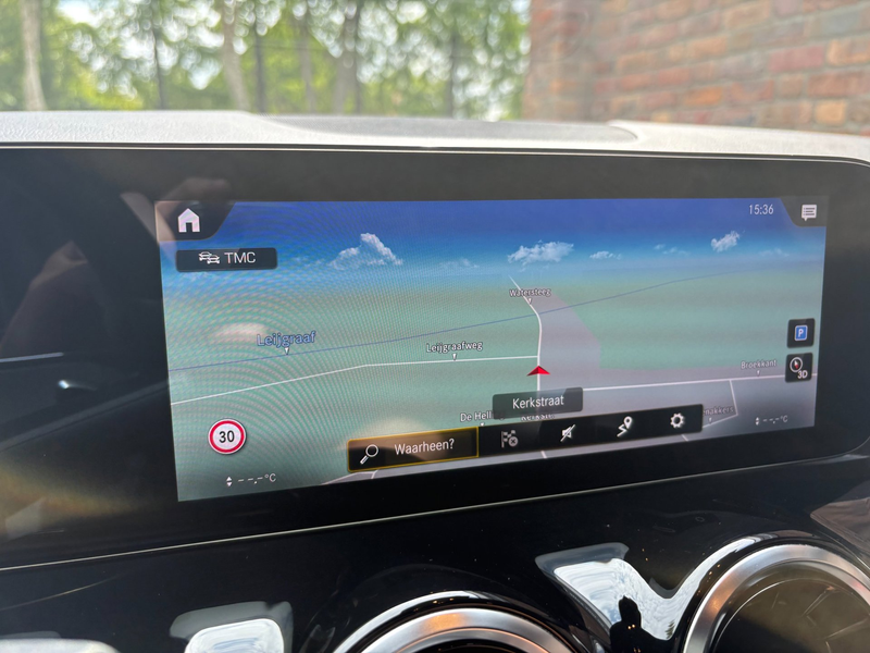 Mercedes-Benz GLA 250 e Business Solution AMG Limited|ACC|Dode hoek|Trek — photo 23