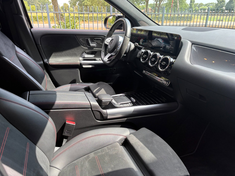 Mercedes-Benz GLA 250 e Business Solution AMG Limited|ACC|Dode hoek|Trek — photo 14