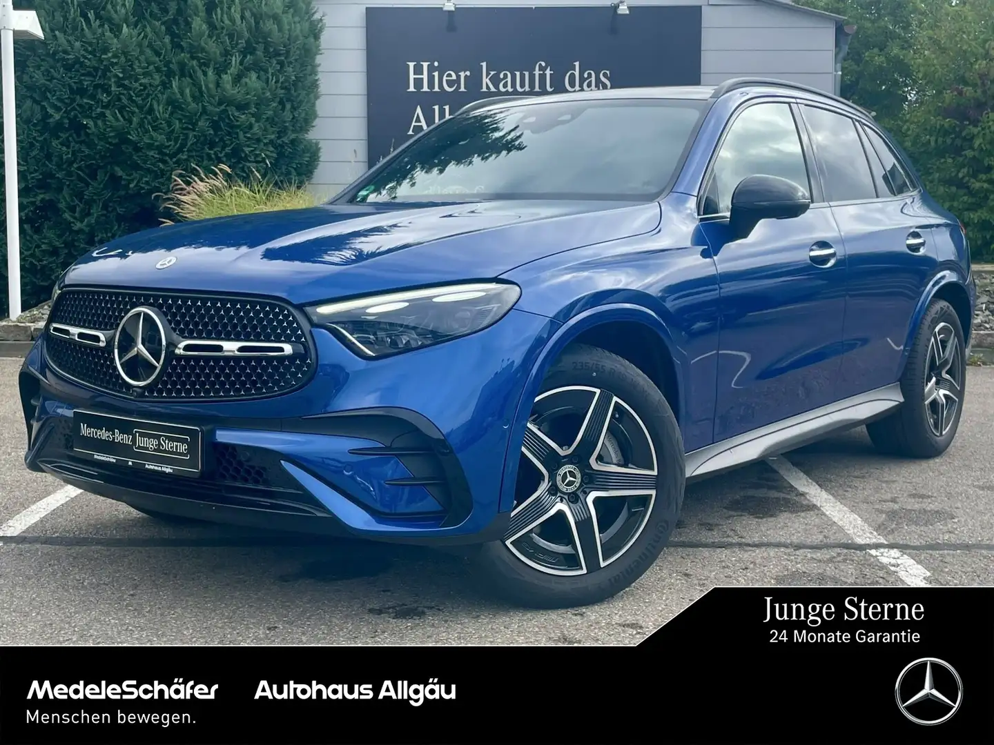Mercedes-Benz GLC 300 GLC 300 d 4M AMG Night AHK Distronic Pano 360° Blau - 1