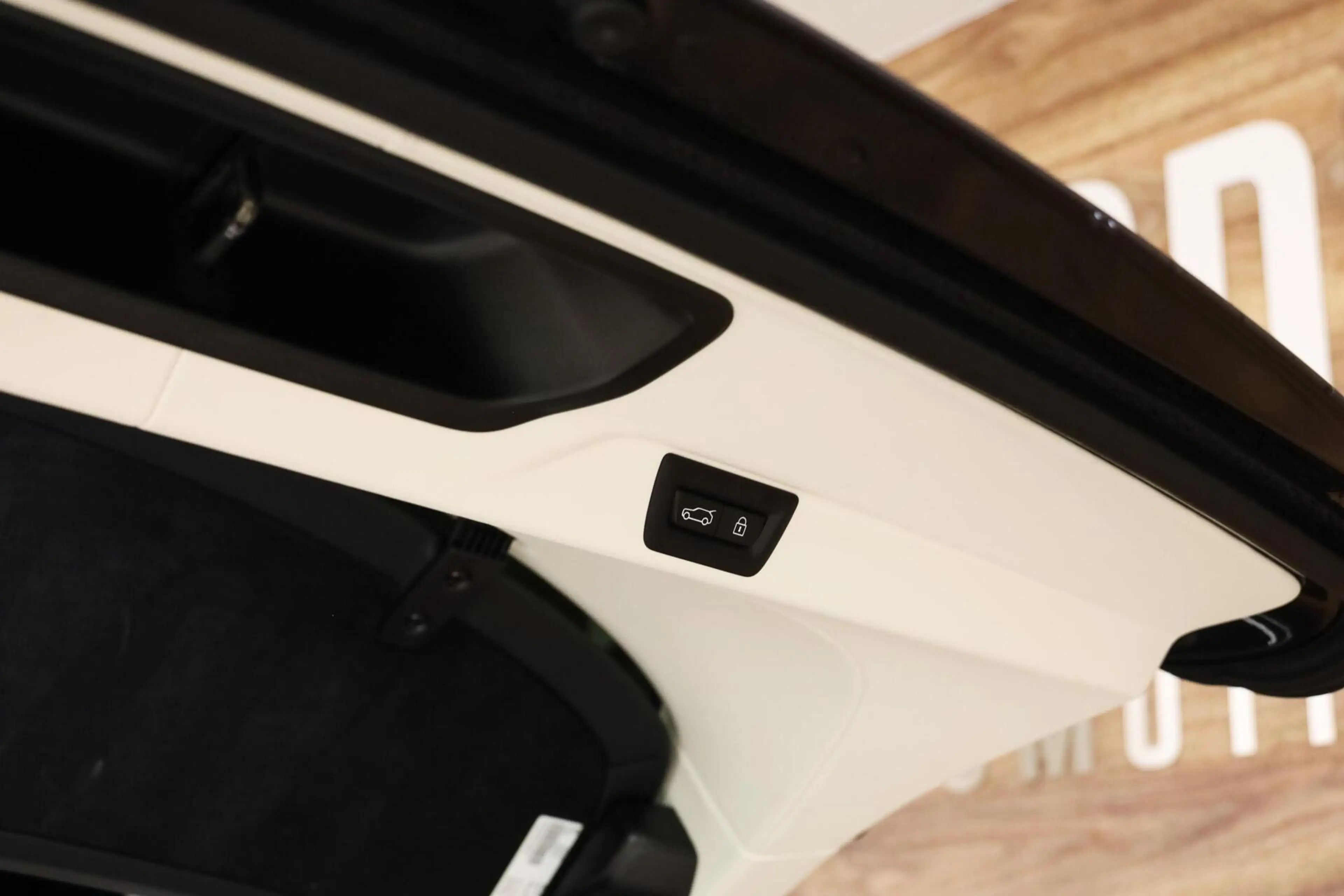 Rolls-Royce Cullinan 6.75 V12|Two-Tone|Massage|Pano|Bespoke| — photo 45