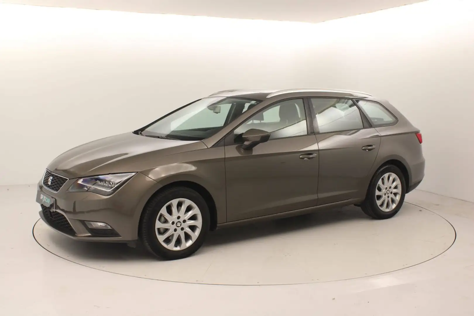 SEAT Leon ST 3 1.4 TSI DSG-7 St&Sp Style Beige - 2