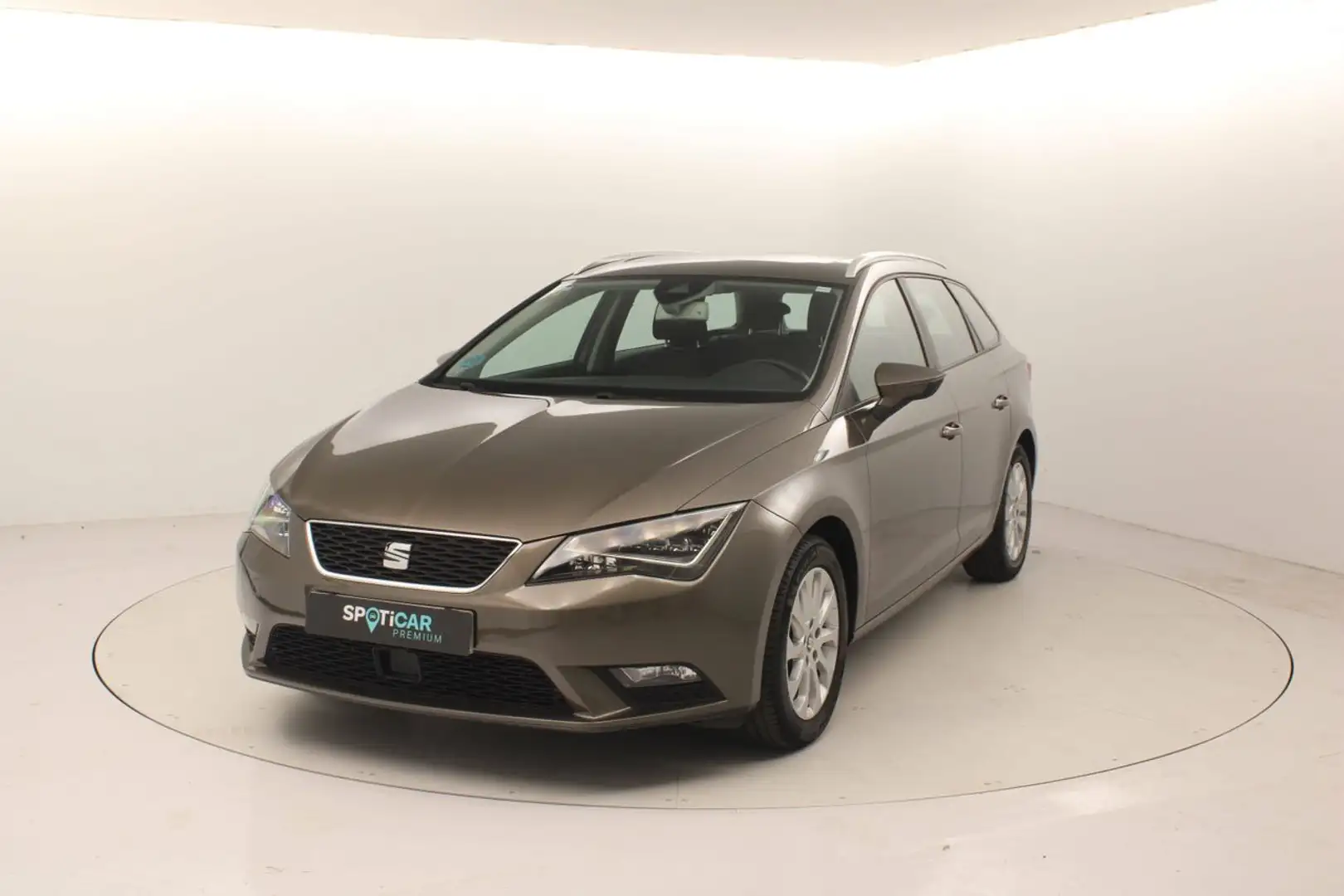 SEAT Leon ST 3 1.4 TSI DSG-7 St&Sp Style Beige - 1