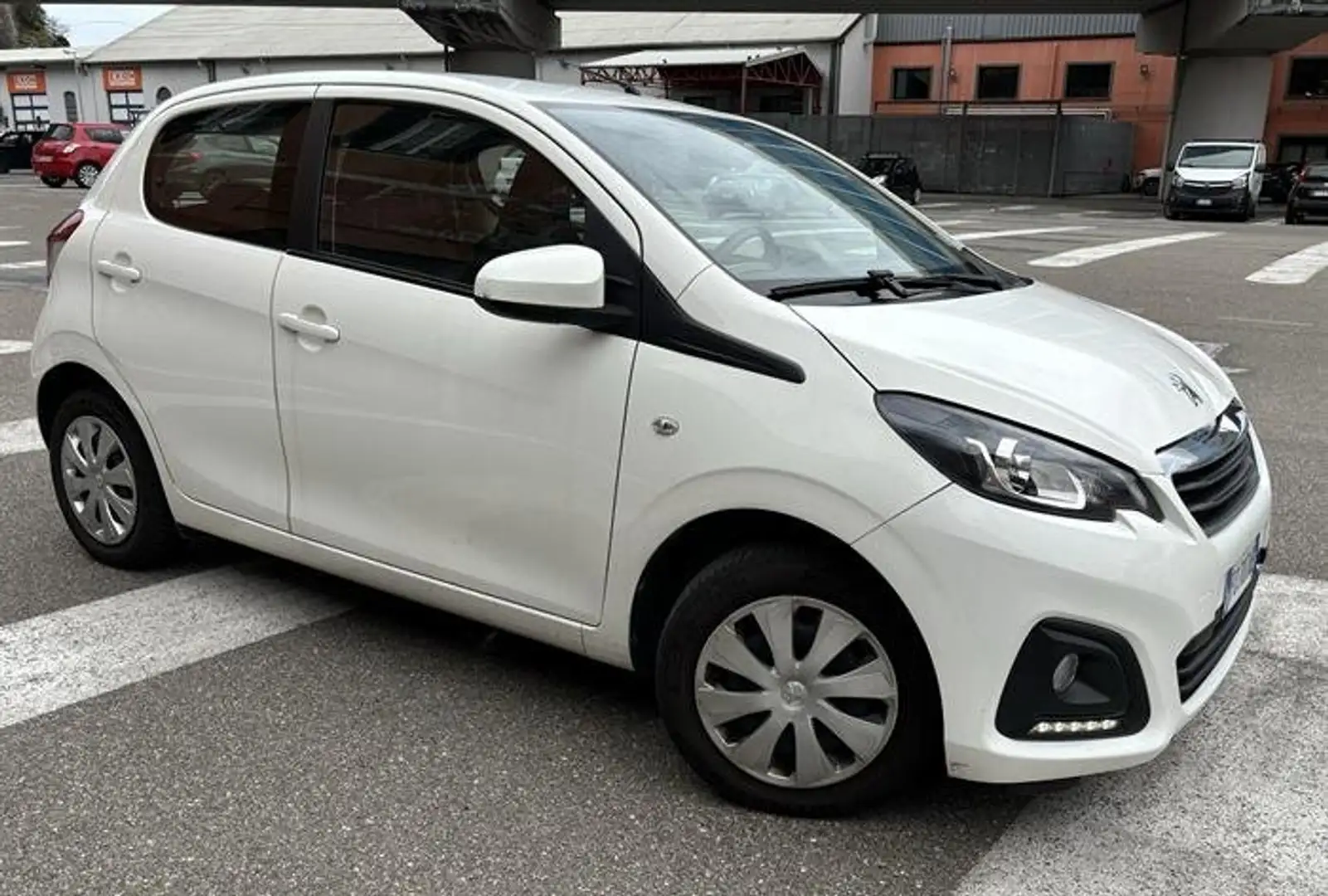 Peugeot 108 108 5p 1.0 12v Allure 2016 Bianco - 1