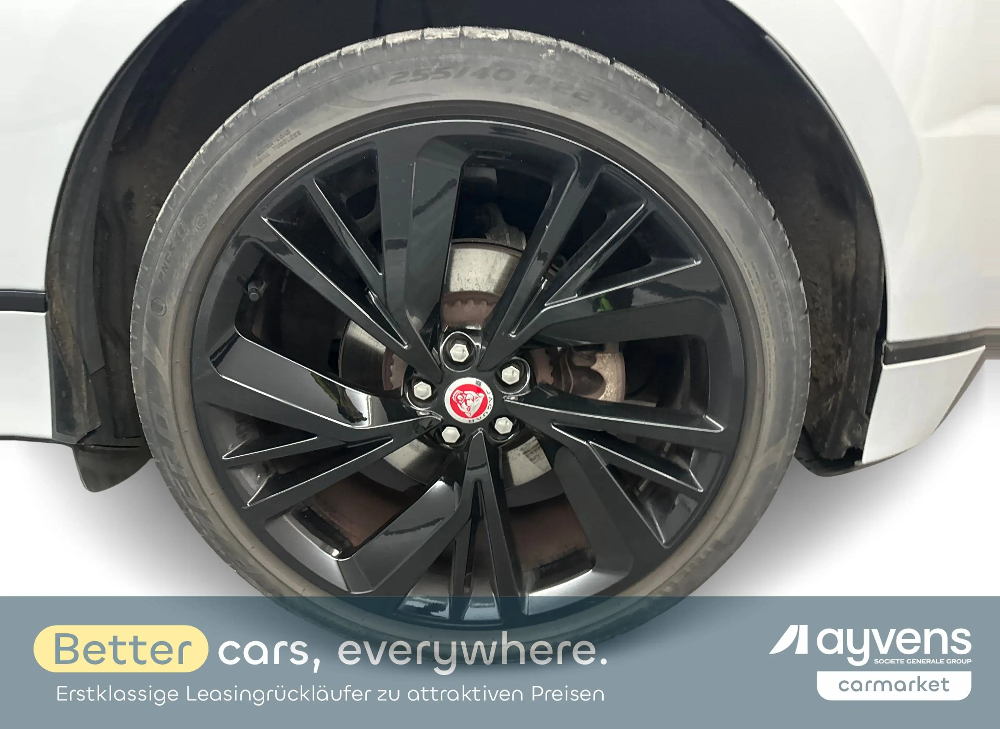 Jaguar I-Pace EV400 AWD — photo 6