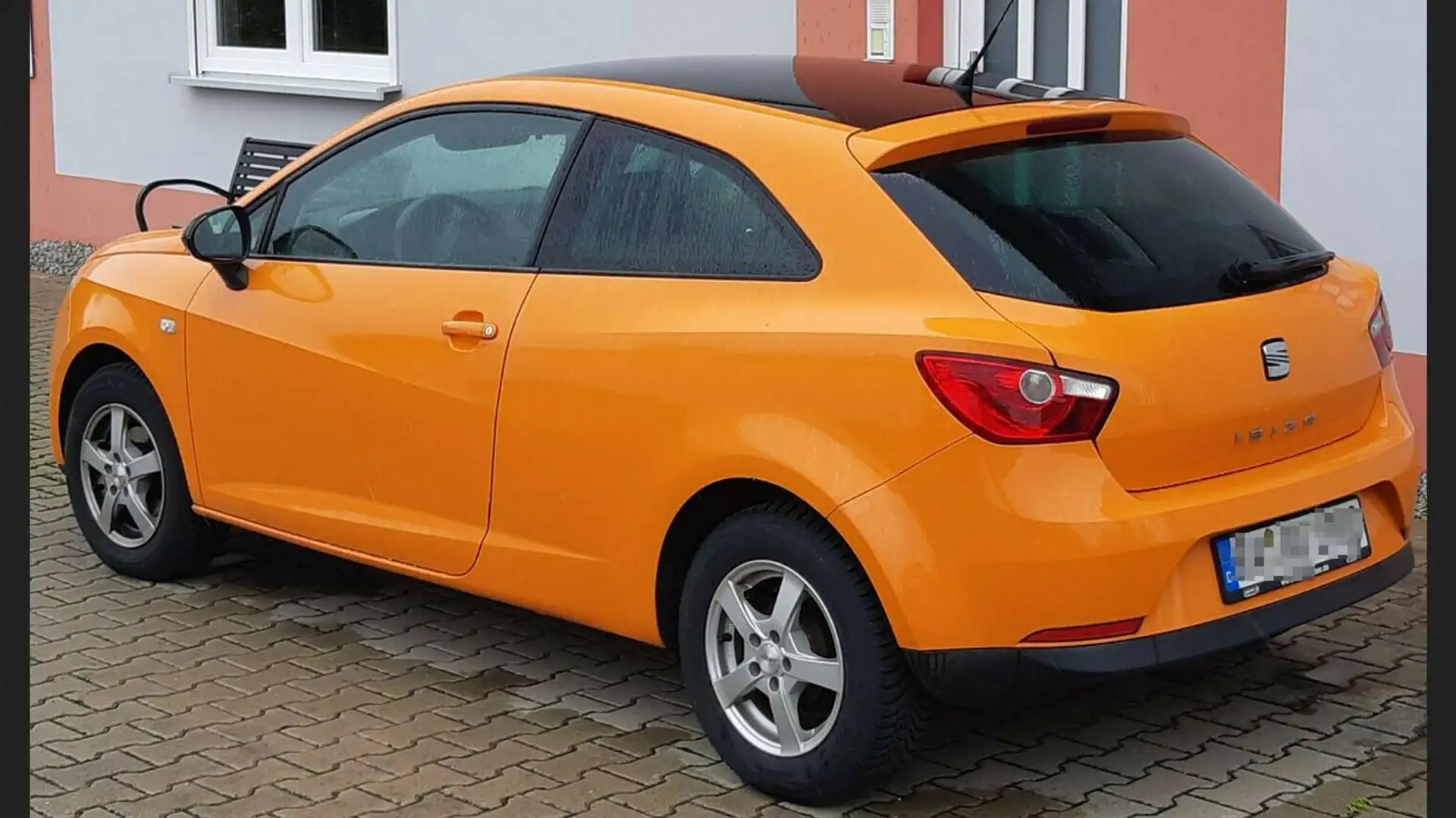 SEAT Ibiza Ibiza SC 1.4 16V Color Edition Lumina Orange Orange - 2