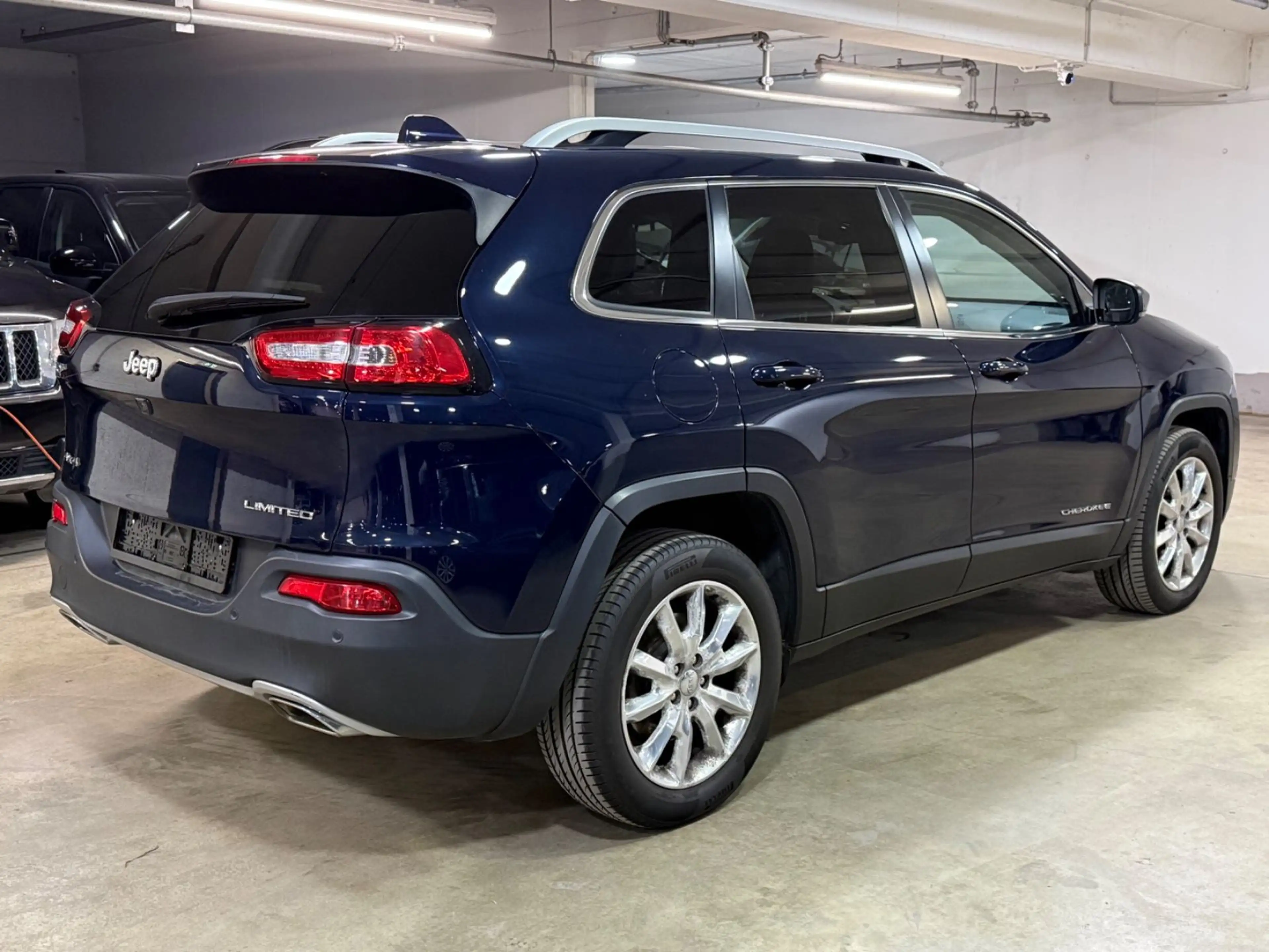 Jeep Cherokee Limited 4WD Navi~Klima~Leder~Panorama — photo 2