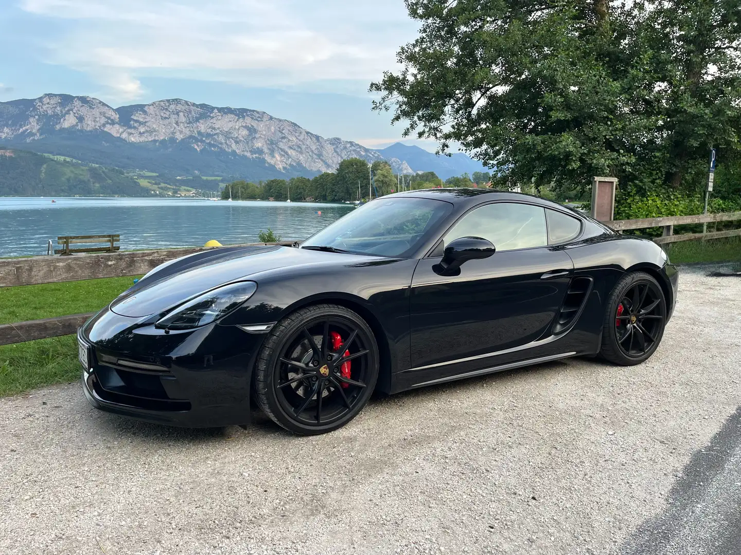 Porsche Cayman 718 Cayman GTS - Porsche Garantie bis 09/27 - neuer Service, sehr viele Extras, Sport Chrono Paket,... Schwarz - 1