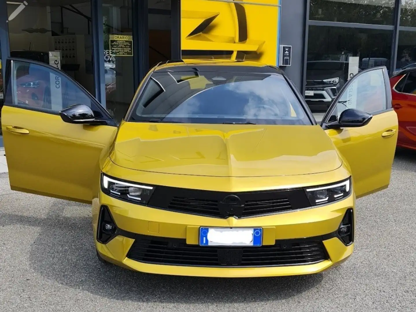 Opel Astra 1.5 Ultimate s&s 130cv at8 Oro - 1