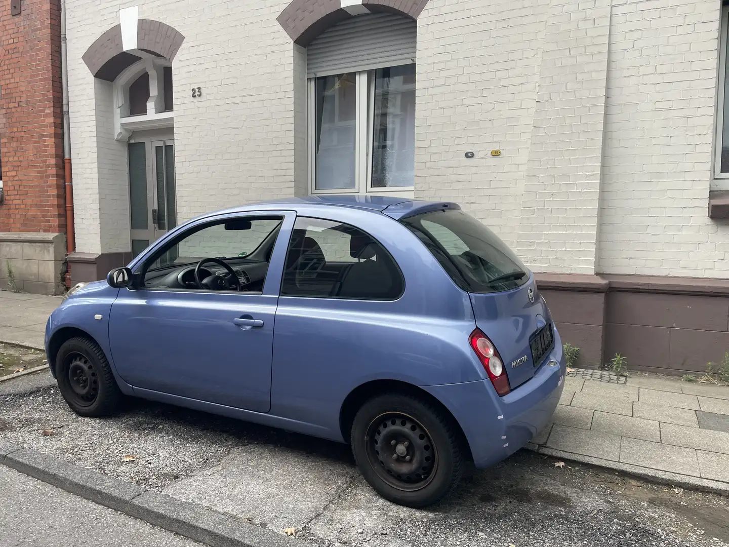 Nissan Micra 1.2  Tüv 10/2026 klima aus 2.Hand Albastru - 1