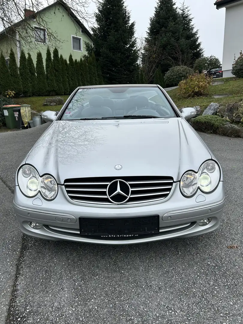 Mercedes-Benz CLK 320 CLK 320 Cabrio Avantgarde Aut. Avantgarde Silber - 2