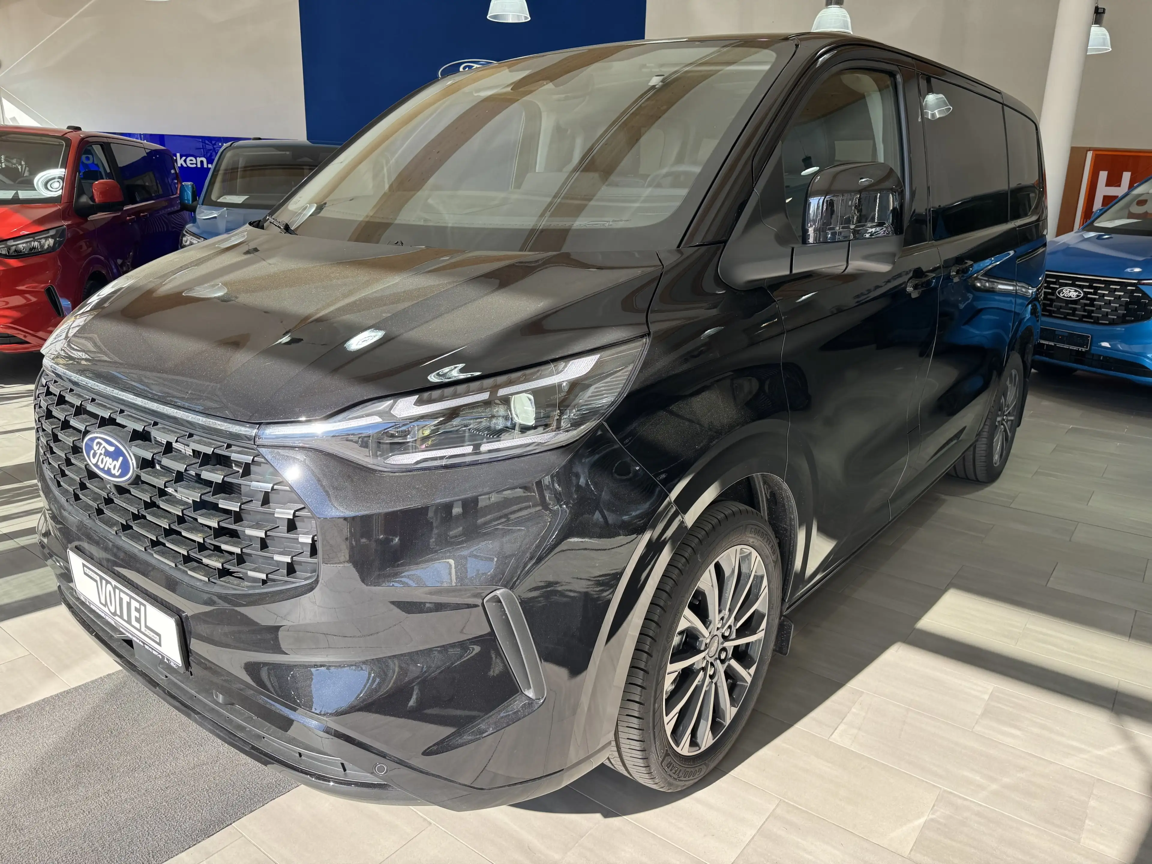 Ford Tourneo Custom Titanium X L1 AWD MATRIX-LED / AHK