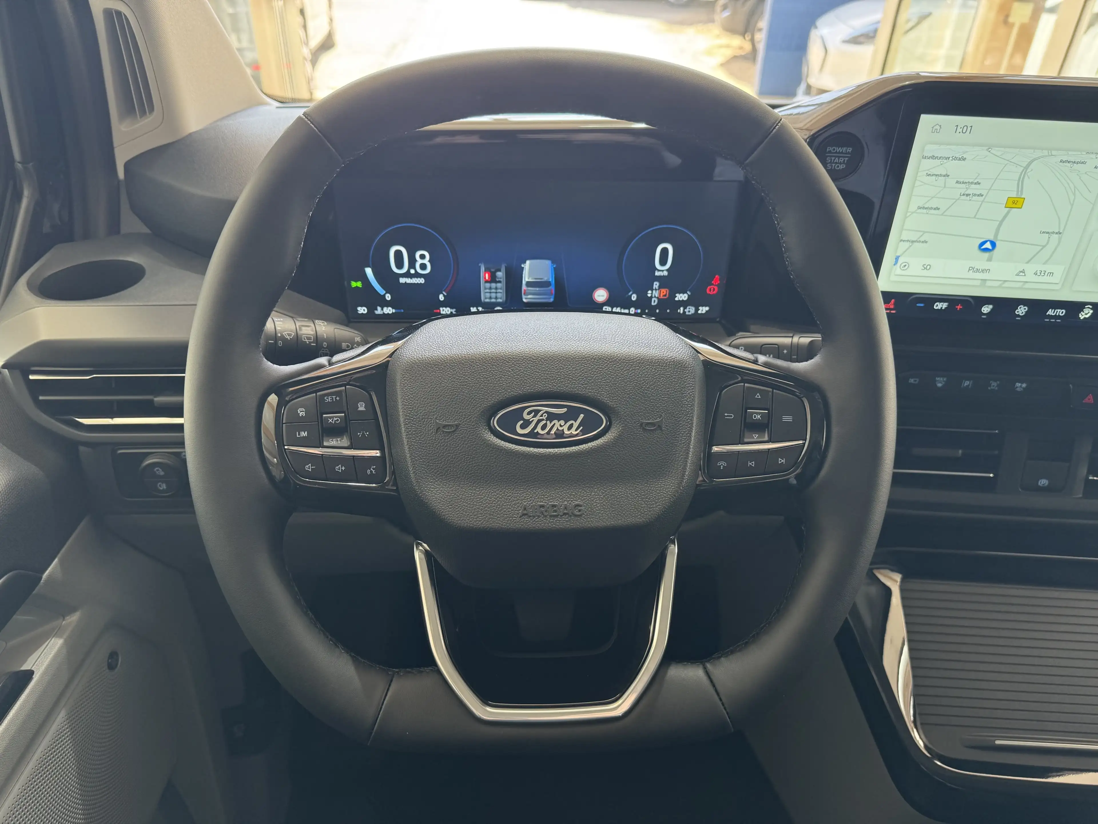 Ford Tourneo Custom Titanium X L1 AWD MATRIX-LED / AHK — photo 11