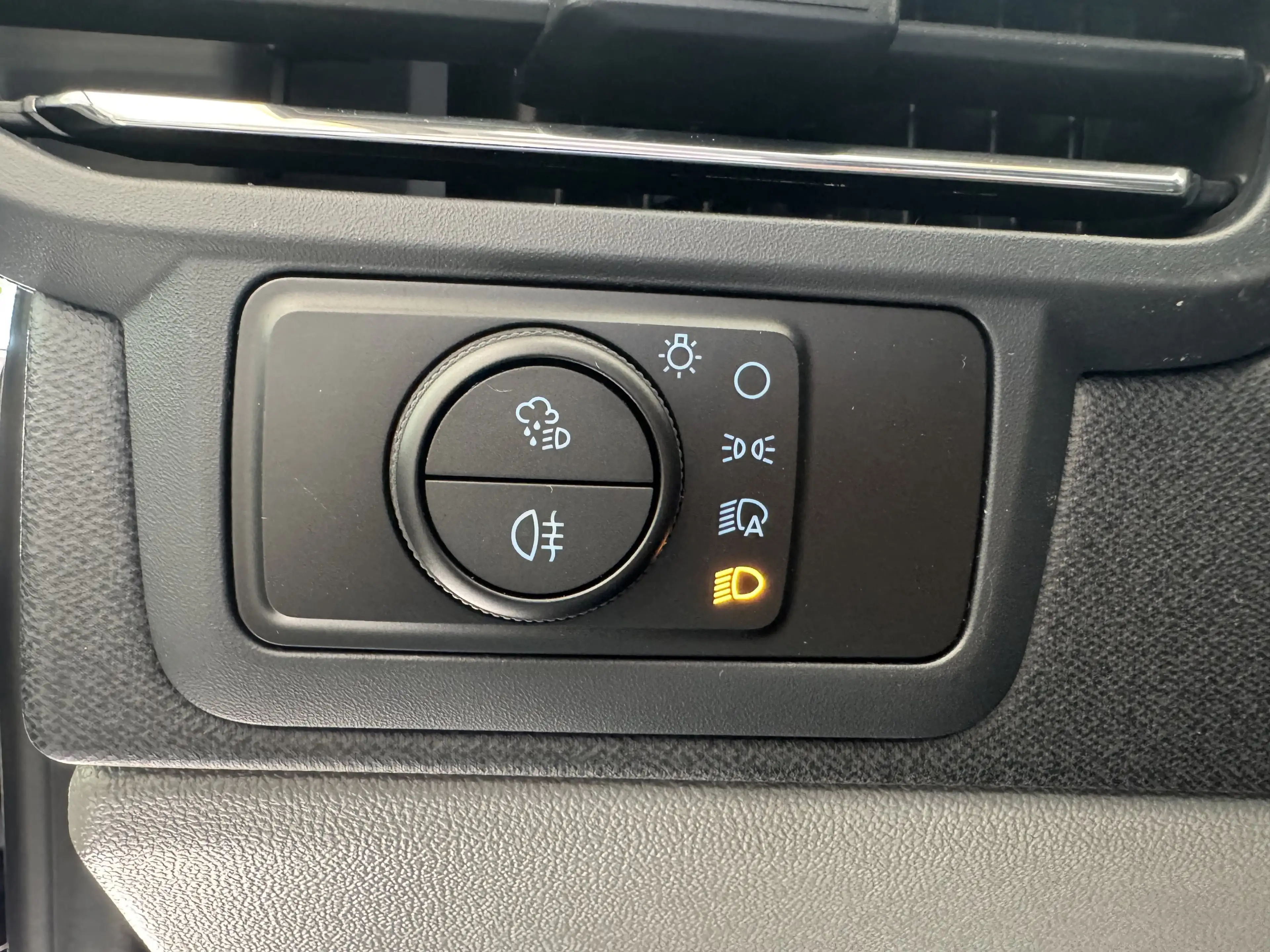 Ford Tourneo Custom Titanium X L1 AWD MATRIX-LED / AHK — photo 15