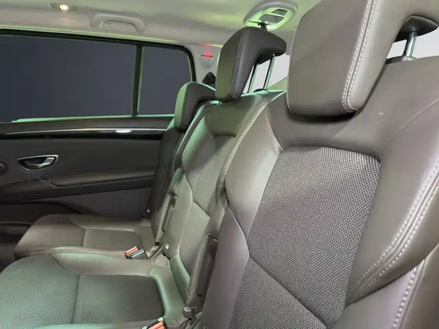 Renault Espace view 12