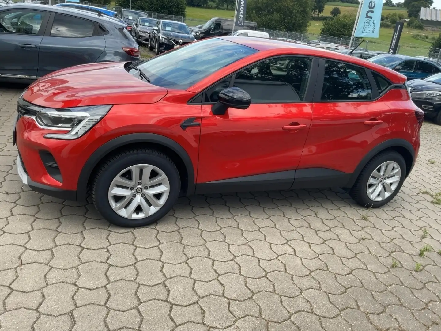 Renault Captur II Evolution Rot - 2