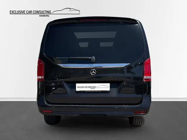 Mercedes-Benz V-Class view 5