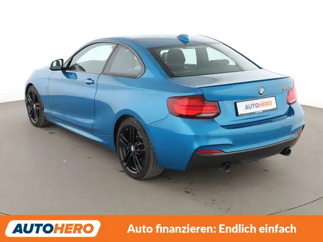 BMW M2 view 4