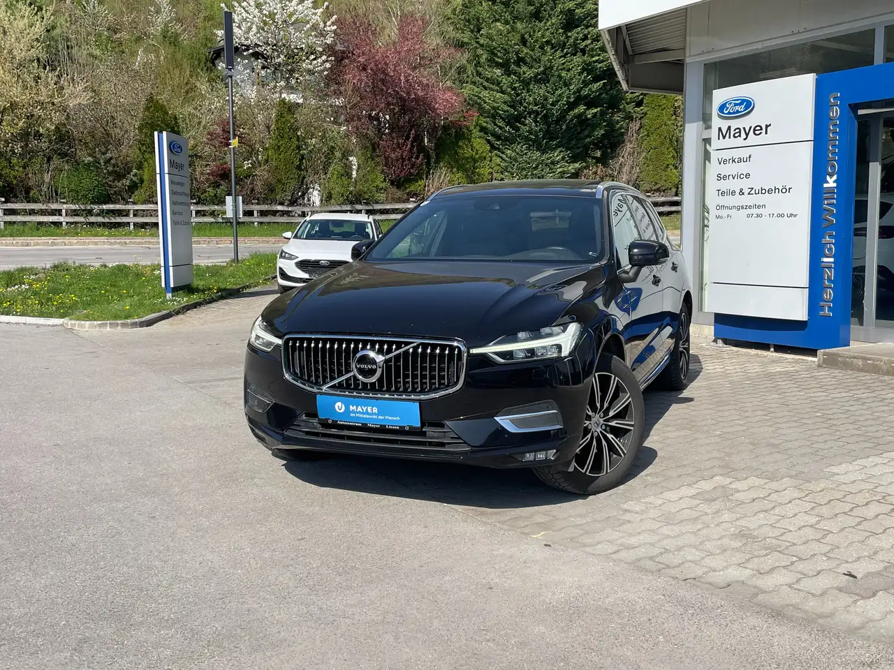 Volvo XC60 D4 Inscription AWD Geartronic *TOP ZUSTAND*AHV*
