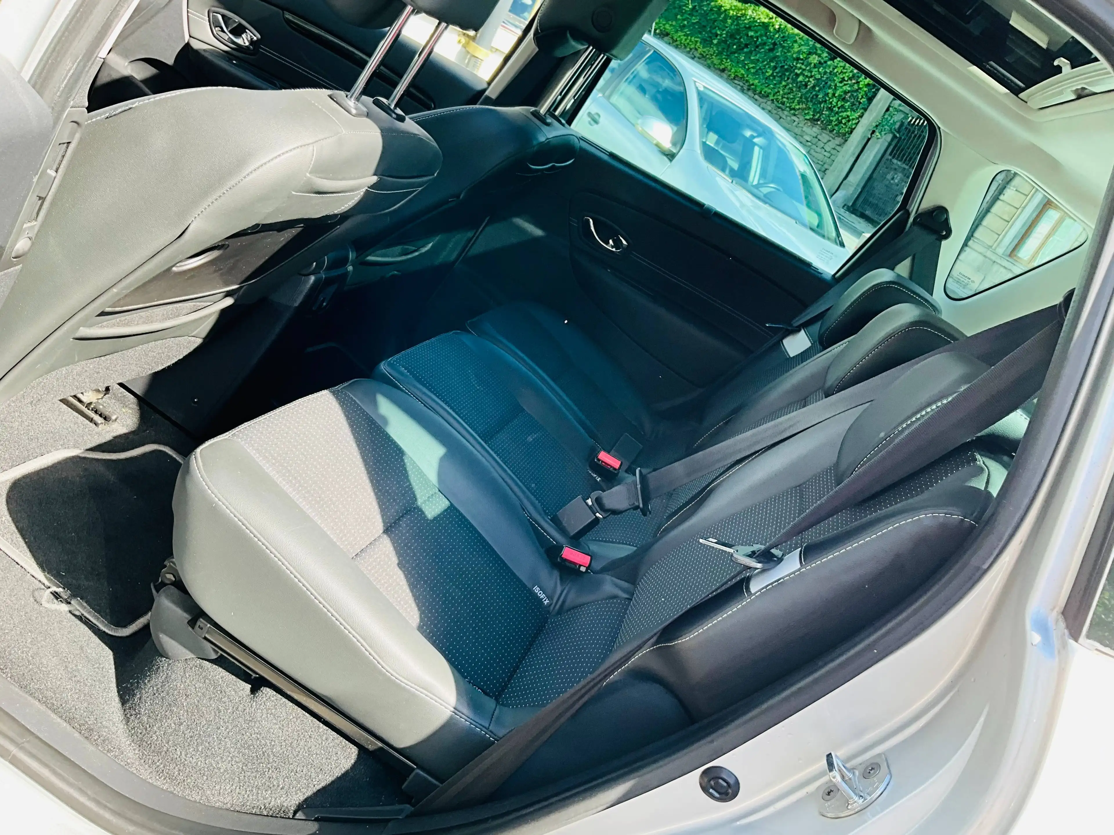 Renault Scenic Scenic 1.5 dCi Energy Dynamique — photo 13