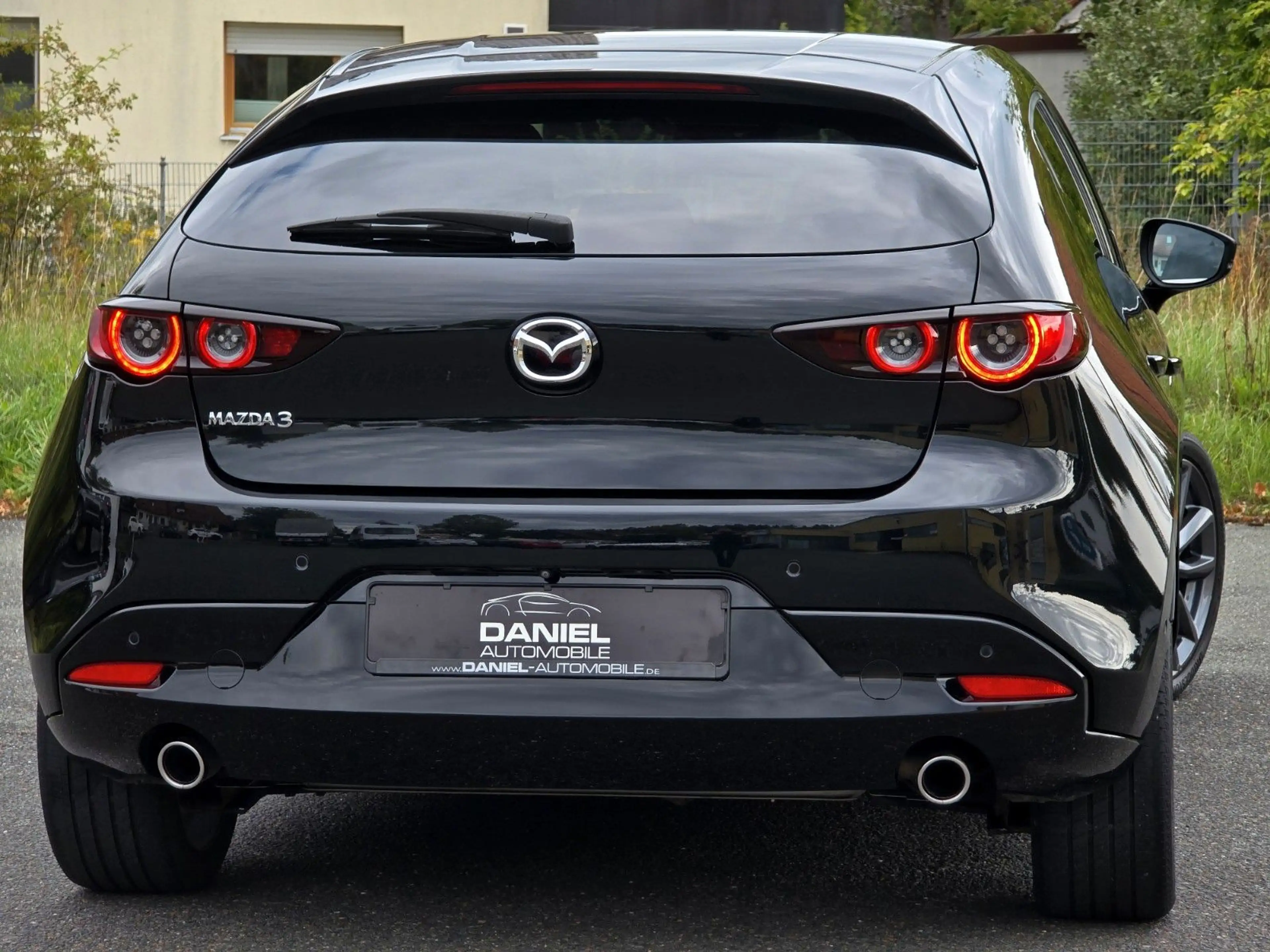 Mazda 3 Lim. 1.8-D Selection LED+360°+NAVI+BOSE+HUD+AC — photo 6