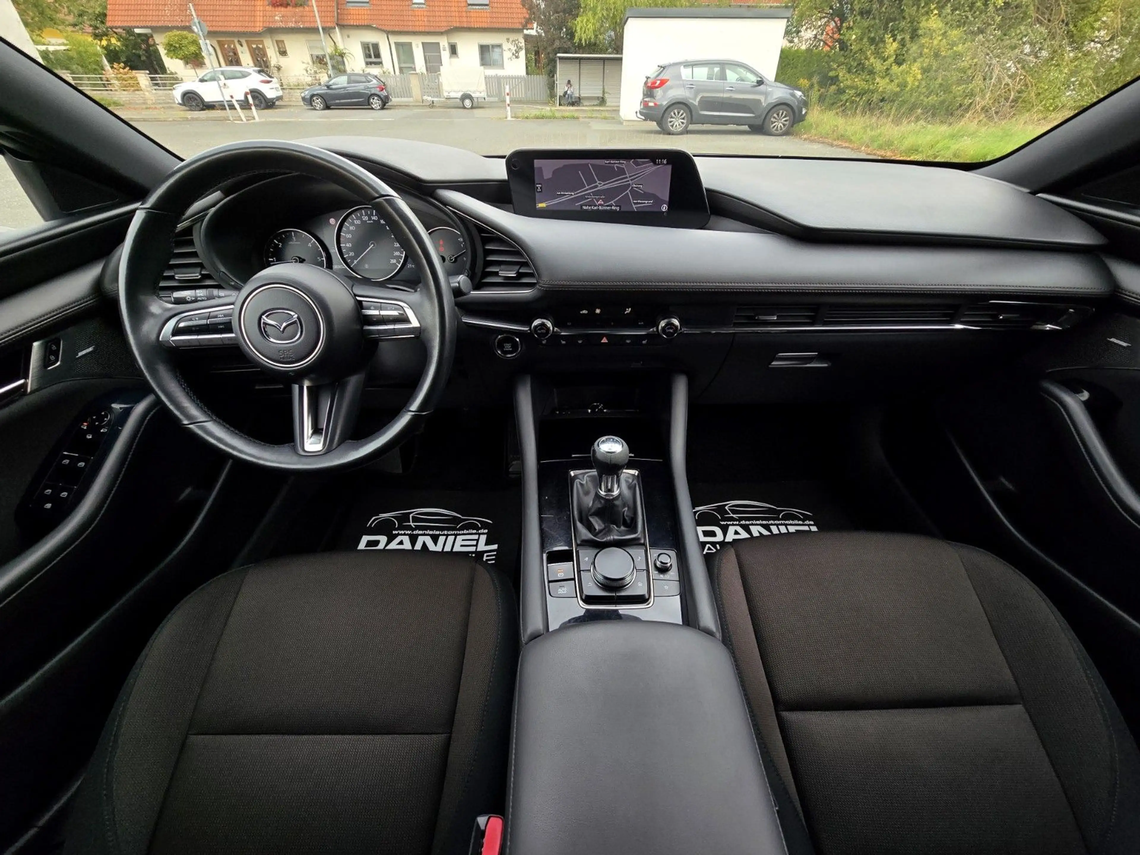 Mazda 3 Lim. 1.8-D Selection LED+360°+NAVI+BOSE+HUD+AC — photo 14