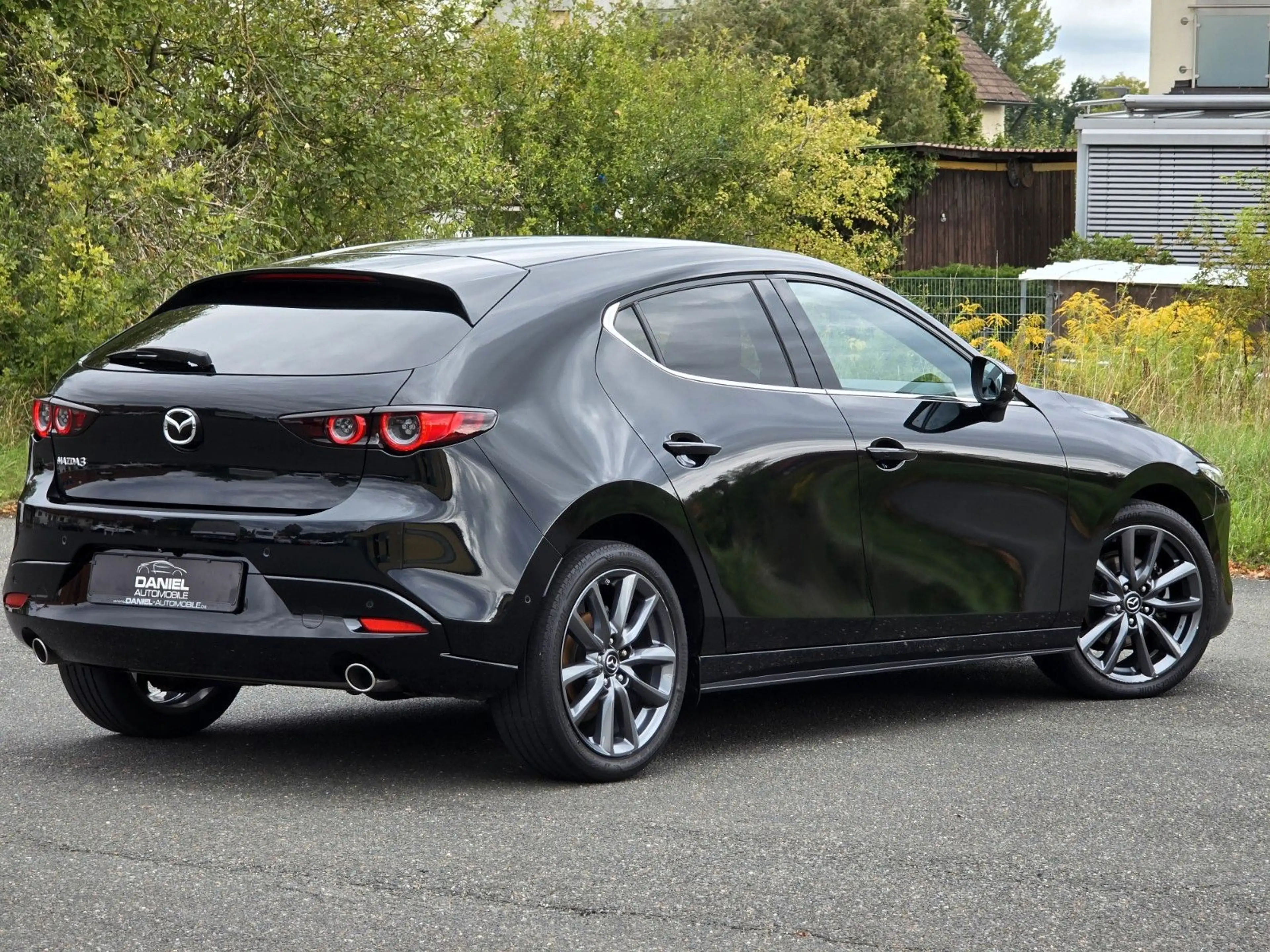 Mazda 3 Lim. 1.8-D Selection LED+360°+NAVI+BOSE+HUD+AC — photo 7