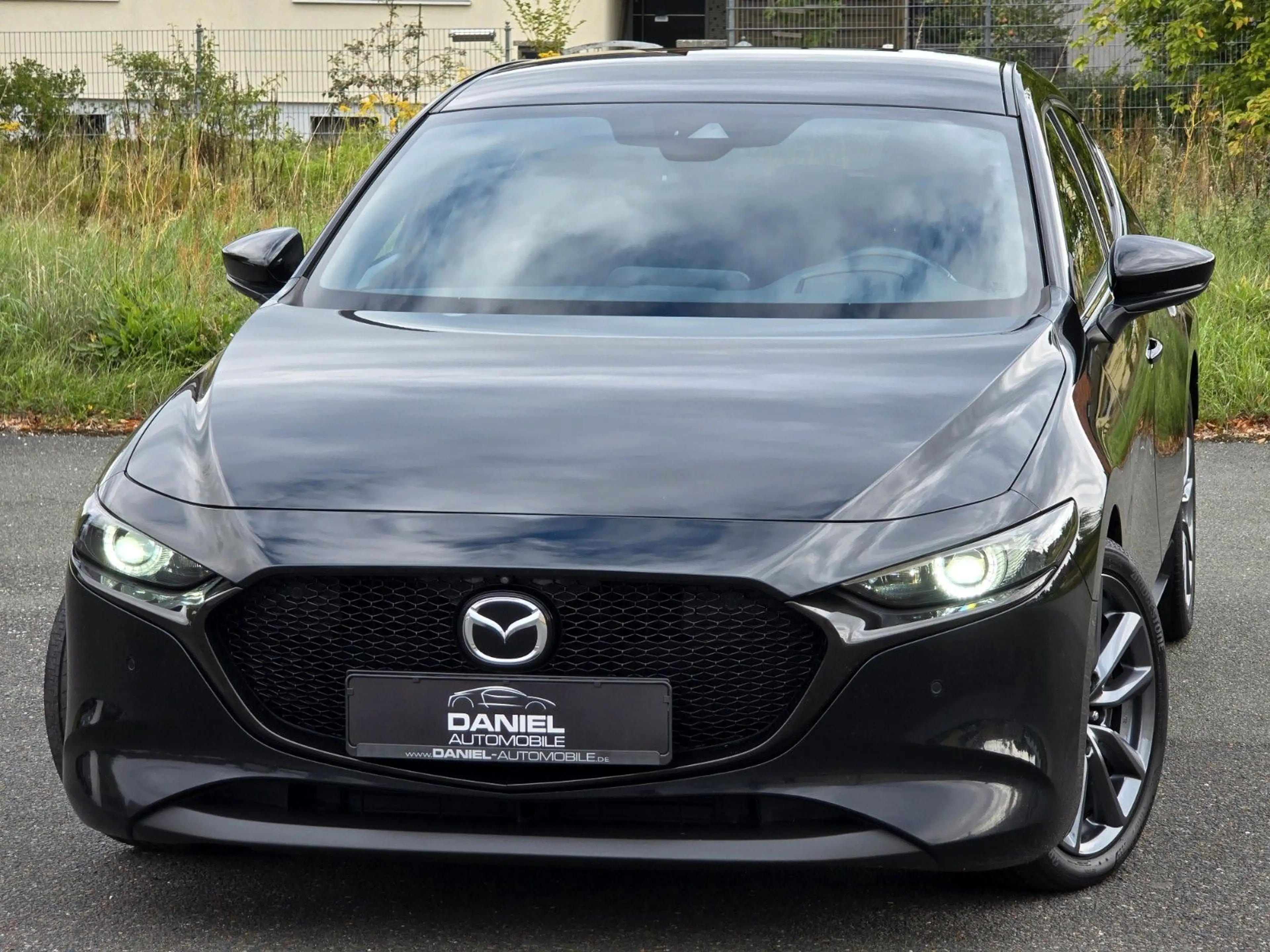 Mazda 3 Lim. 1.8-D Selection LED+360°+NAVI+BOSE+HUD+AC — photo 9
