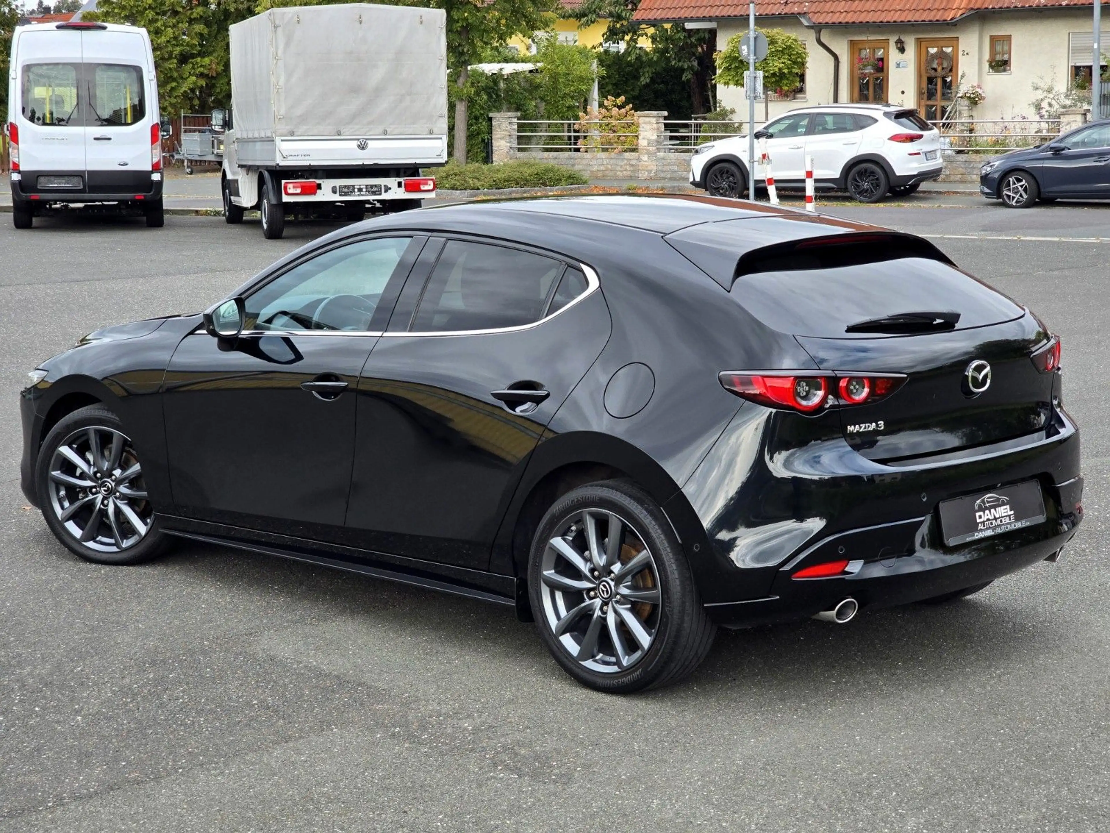 Mazda 3 Lim. 1.8-D Selection LED+360°+NAVI+BOSE+HUD+AC — photo 5