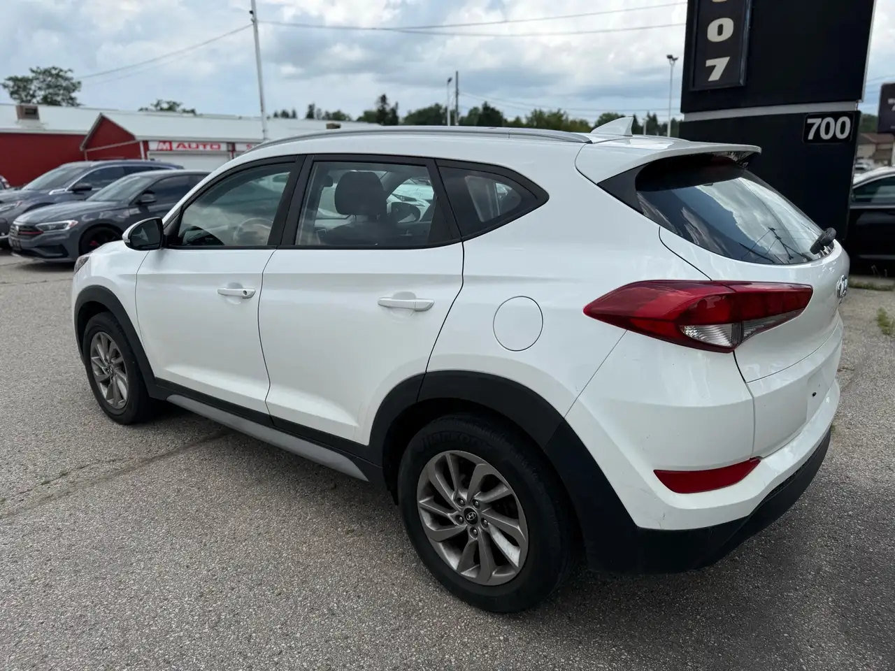 Hyundai TUCSON photo Hyundai TUCSON