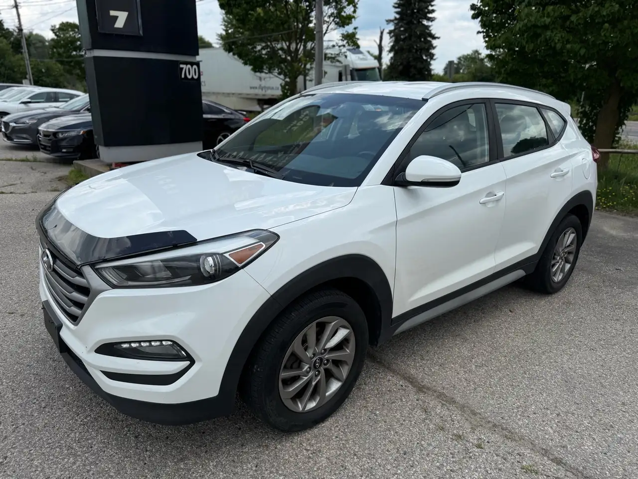 Hyundai TUCSON photo Hyundai TUCSON