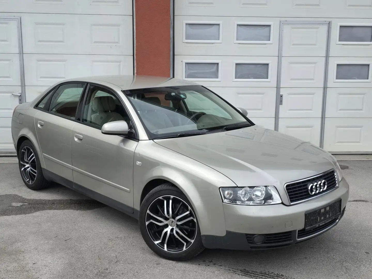 Audi A4 1,8T Multitronic * Pickerl NEU * Beige - 2