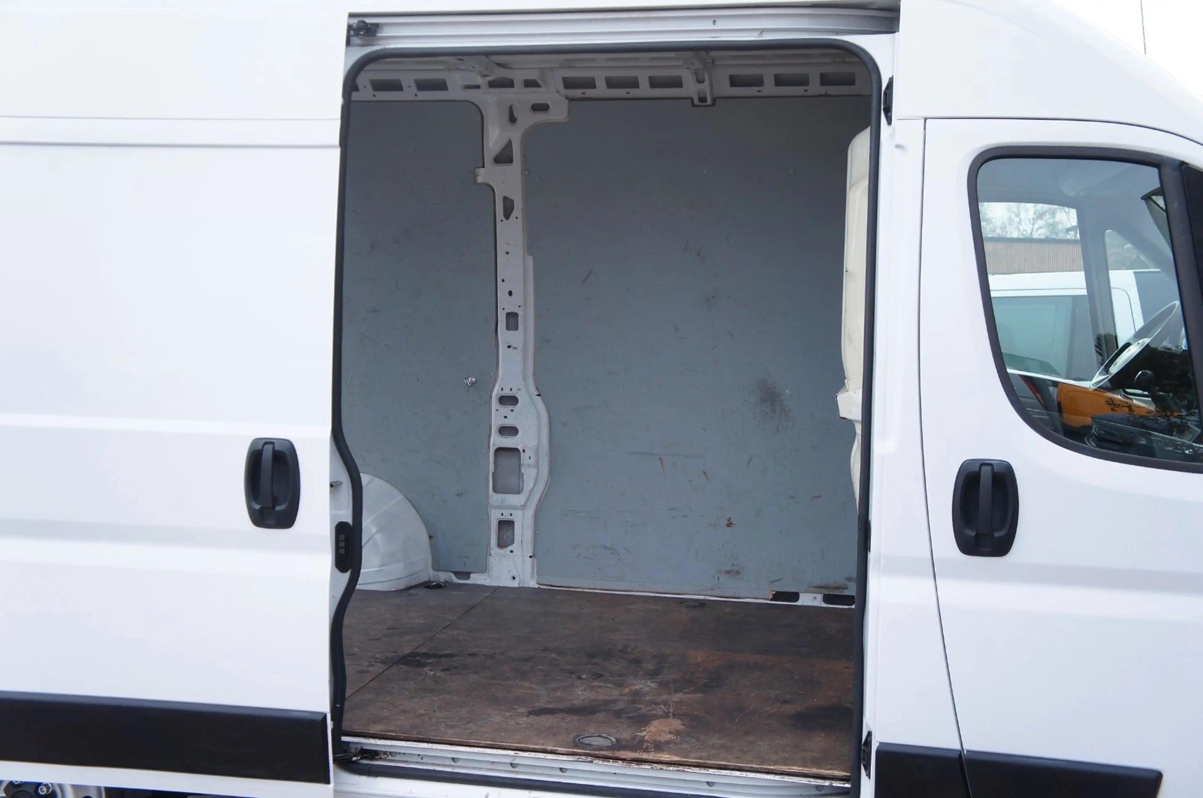 Fiat Ducato L2H2 160PS 1.Hand TÜV 2028 AHK — photo 9