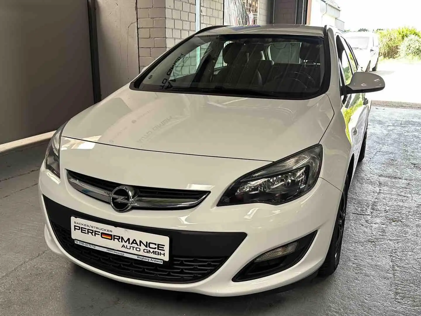Opel Astra 1.6 16V Sitzh PDC 2 Zonen Klima Weiß - 2