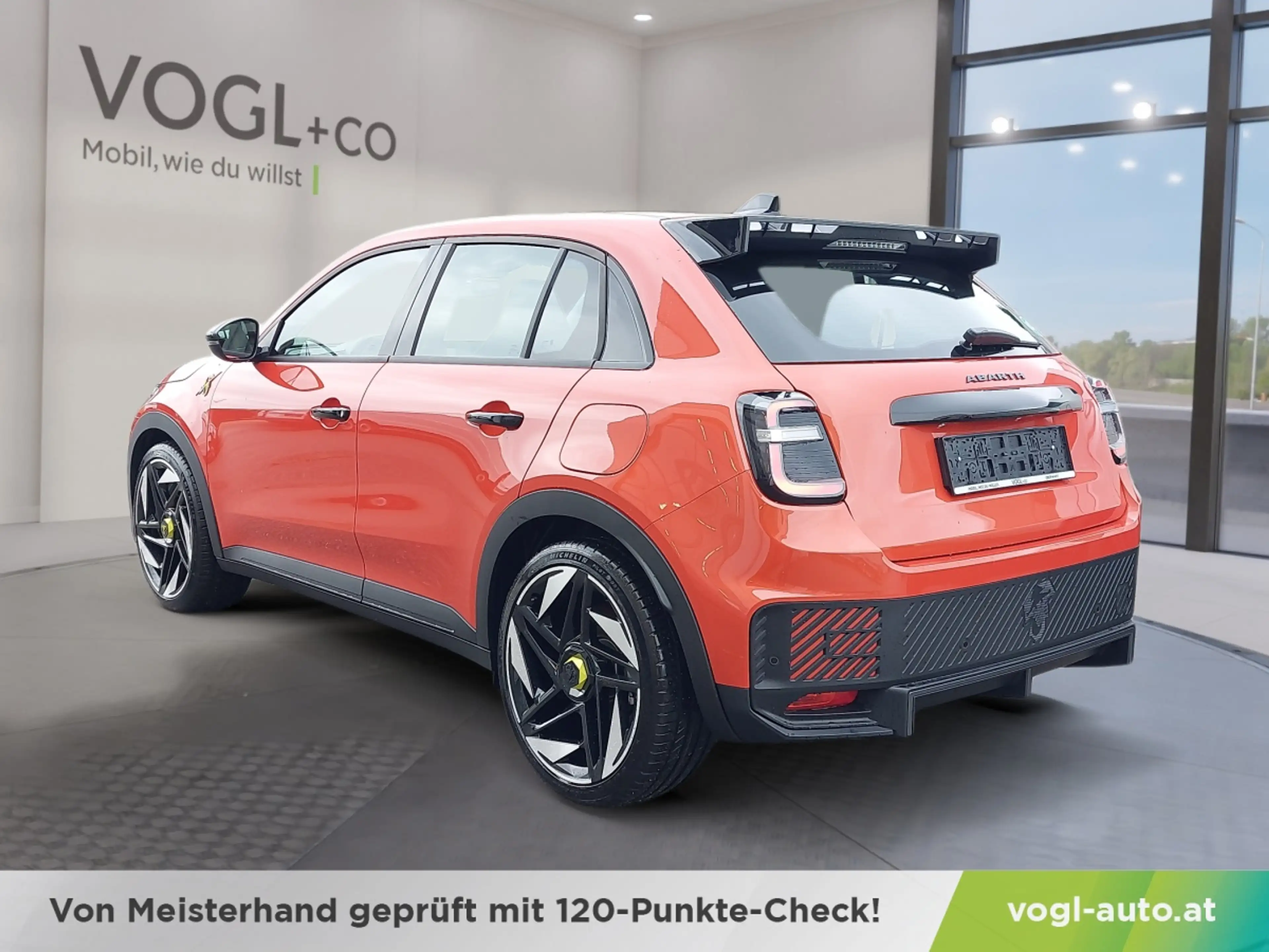 Abarth 600e Turismo — photo 3