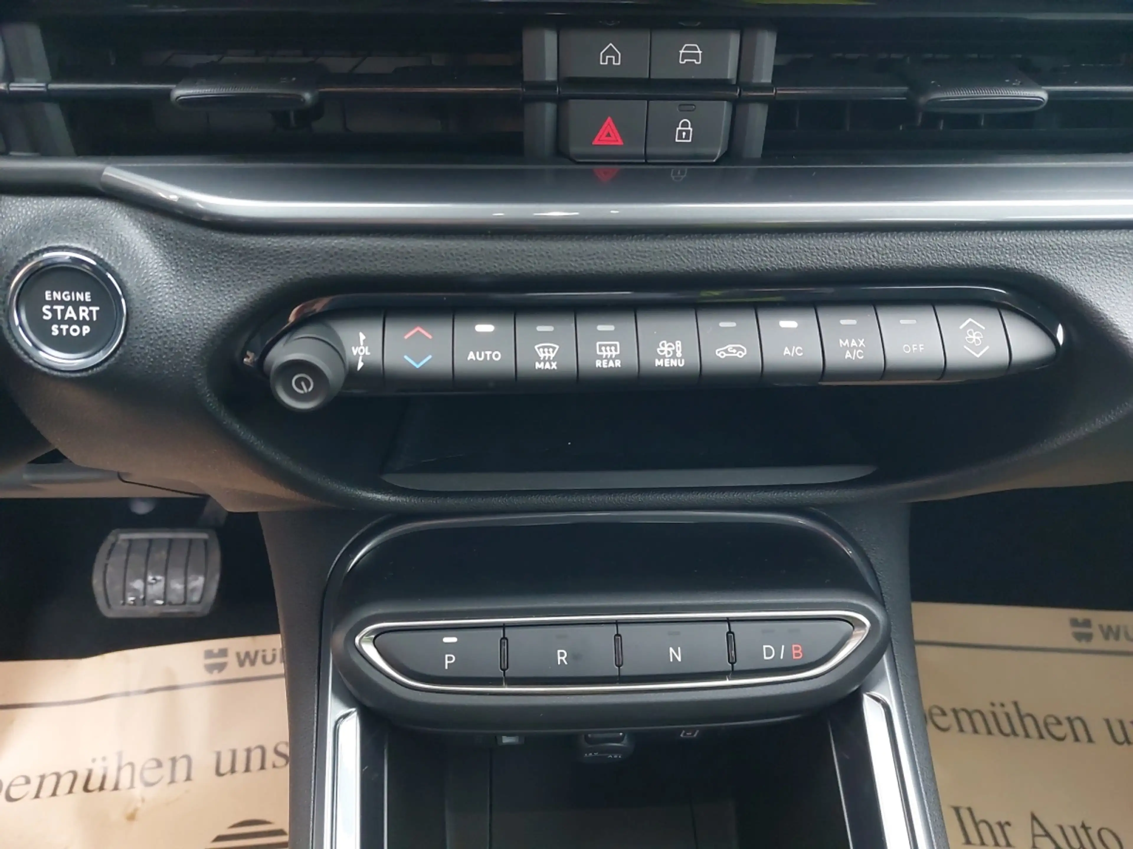 Abarth 600e Turismo — photo 15