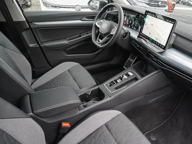 Volkswagen Golf view 8