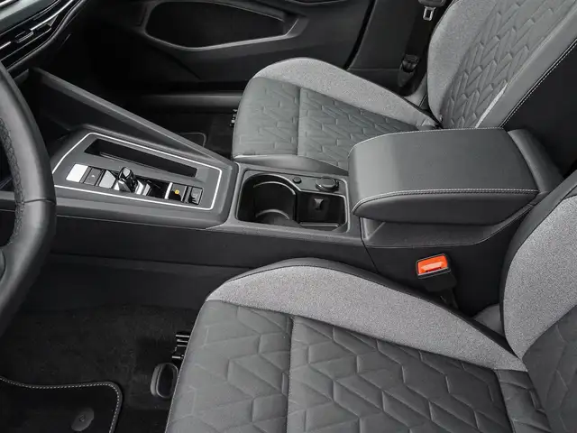 Volkswagen Golf view 14