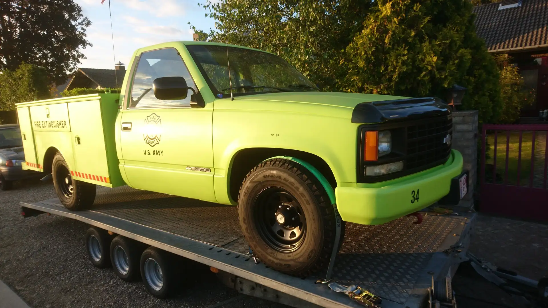 Oldtimer Chevrolet Cheyenne 2500HD Zöld - 2